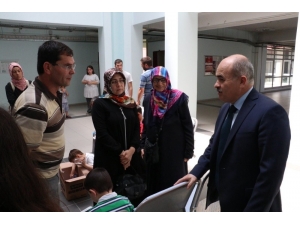 Vali Halkla Buluşacak