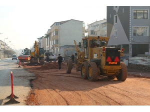 Gölcük’te Alternatif Yol Çalışmaları Devam Ediyor