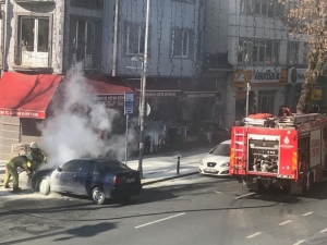 Sarıyer’de Araç Yangını