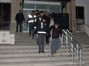 Yaşlı Erkekleri Suriyeli Kadınlarla Evlendirme Vaadi İle Kandıran 6 Çete Üyesi Tutuklandı