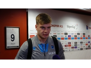 Sörloth: "İlk Yarı Bir Savaş Halinde Geçti"