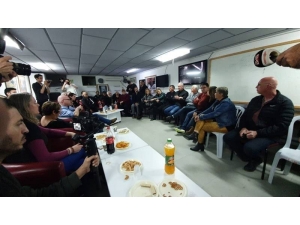 Gantz, Çalan Sirenler Nedeniyle Sığınağa Kaçtı