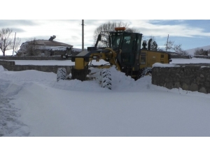 Kars’ta Kapalı Köy Yolları Ulaşıma Açılıyor