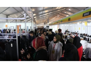 Mersin’de Alışveriş Festivali Çılgınlığı