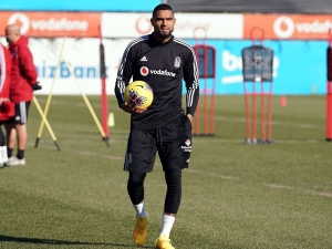 Beşiktaş’ta Boateng Sahaya Çıktı