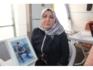 Hdp Önündeki Ailelerin Evlat Nöbeti 153’üncü Gününde