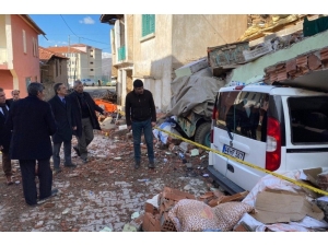 Başkan Ataç Deprem Bölgesinde