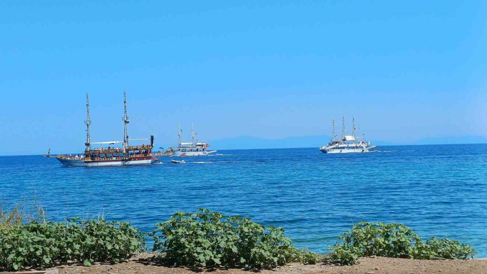 kusadasi-nda-tekne-turlarina-yogun-ilgi