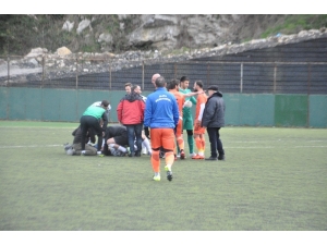 Sahada Panik Atak Geçirdi, Hastaneye Kaldırıldı