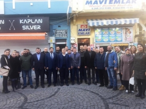 Ayvalık Mhp Teşkilatına Nezaket Ziyareti