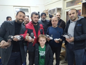 Depremzedeler İçin Güvercin Mezadı Düzenlendi