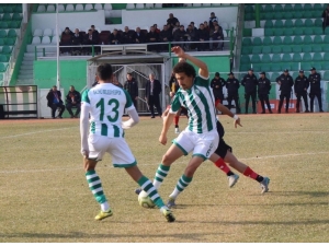 Salihli Belediyespor, Gönen Deplasmanından Şen Döndü