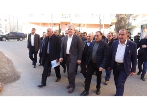 Güneydoğu Anadolu Ortak Akıl Platformu’dan Evlat Nöbetindeki Ailelere Ziyaret