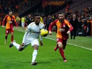 Süper Lig: Galatasaray: 4 - Kayserispor: 1 (Maç Sonucu)