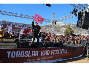 Toroslar Kar Festivali’nde Eypio Rüzgarı Esti