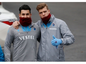 Trabzonspor Uğurcan Ve Sörloth İle Güldü