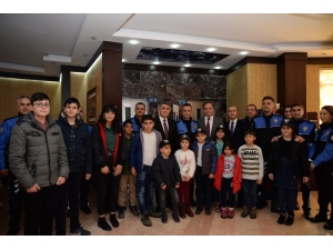 Şehit Çocuklarına Polis Şevkati