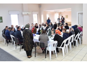 Beyoğlu’nda Aileler ‘Anne Baba Okulu’ İle Bilinçlendiriliyor