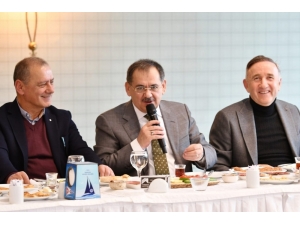 Başkan Demir: “Samsun’dan Türkiye’ye Futbolcu Yetiştirelim”