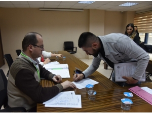 İzmit Belediyesi 2 Yeri Kiraladı