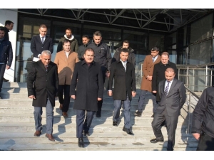 Vali Akbıyık, Yeni Öğretmenevini Denetledi