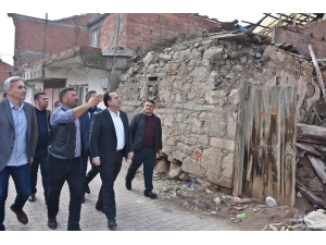 Başkan Dutlulu, Deprem Bölgesinde Son Durumu İnceledi