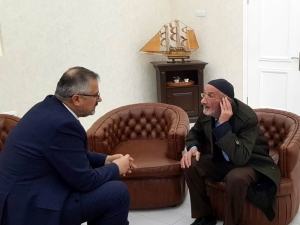 Bafralılar Başkan Kılıç İle Randevusuz Görüşüyor