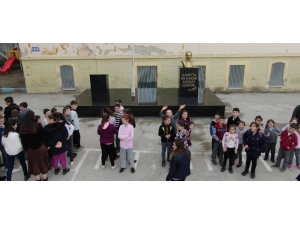 Tatil Dönüşü Okullarını Tanıyamadılar