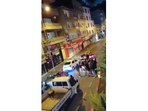 Ümraniye’de Asker Eğlencesi Yapan Magandaların Yol Kapattığı Anlar Kamerada