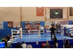 Aydın’ın Bayan Boksörleri Şampiyonaya Damga Vurdu