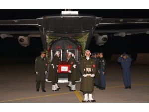 Afyon Şehidinin Naaşı Memleketine Getirildi