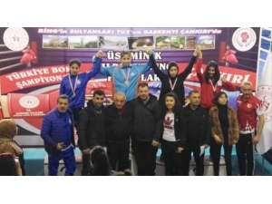 Kocasinan’ın Boks Sporcusu Hikmet Gül Türkmen, Türkiye Şampiyonu Oldu