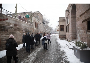 Usta İsimlere Talas’ın Tarihi Mekanları Tanıtıldı