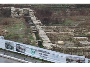 Selimiye’de ’Meydan Projesi’ Bilmecesi