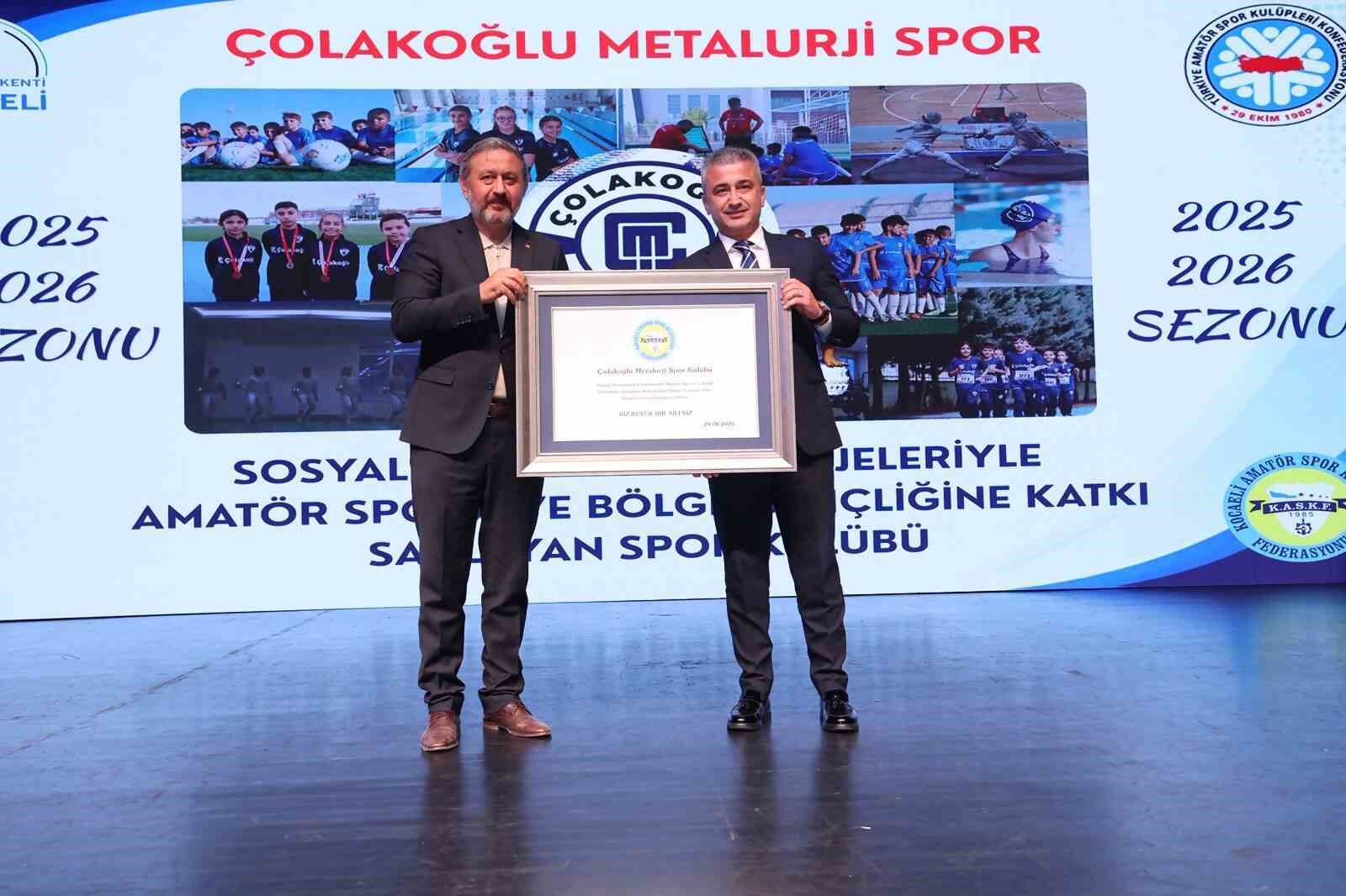 colakoglu-metalurji-spor-kulubu-ne-kaskf-den-basari-plaketi