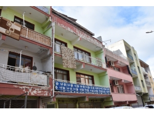 İzmir’deki Kan Donduran Cinayette Şüpheli Sayısı 3’e Yükseldi