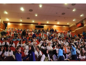 Zeytinburnulu Öğrencilere Geri Dönüşüm Semineri Verildi