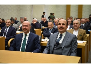 Başkan Altay, Selçuklu Belediyesi Meclis Toplantısında Konya Yatırımlarını Anlattı