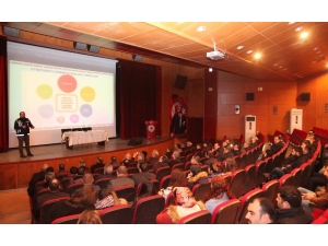 Ahlat’ta ‘Bağımlılıkla Mücadele’ Konferansı