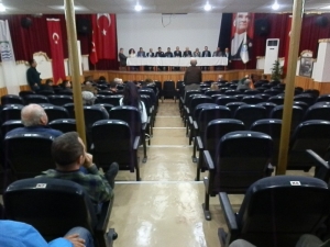 Foça’da Halk Toplantısı