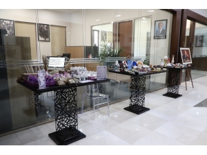 Büyükçekmeceli Kadınlar El Emeği Ürünlerini Belediye Binasında Satışa Sundu