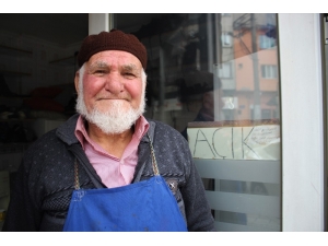 Yıllarca Geçim Kaynağı Olan Mesleği Şimdi Hobisi Oldu