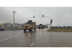 Suriye Sınırına Askeri Sevkıyatlar Devam Ediyor