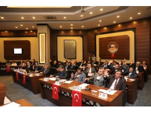 Meclis Üyeleri Huzur Haklarını Depremzedelere Bağışladı