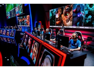 Ataşehir’de Espor Heyecanı Başladı