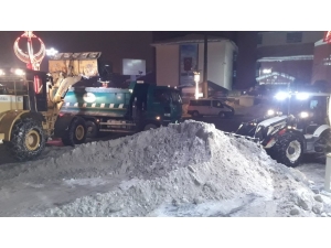 Hakkari’de Karla Mücadele Çalışması