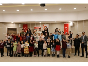 Gaziantep’te Öğretmenlere Oyun Ve Drama Semineri