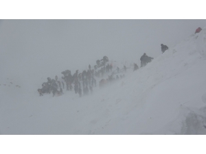 Facianın Olduğu Bölgede Üçüncü Çığ Uyarısı