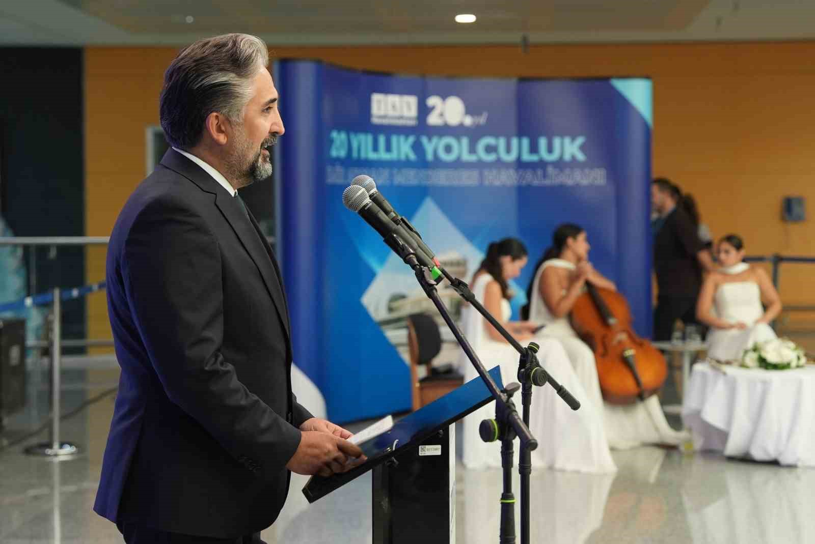 tav-havalimanlari-izmir-de-20-yilini-kutluyor