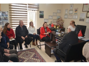 Başkan Hürriyet Malta Mahallesi’nde İstek Ve Talepleri Dinledi